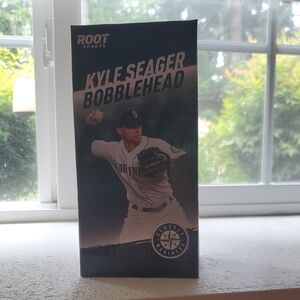 Root Sports Seager Bobblehead